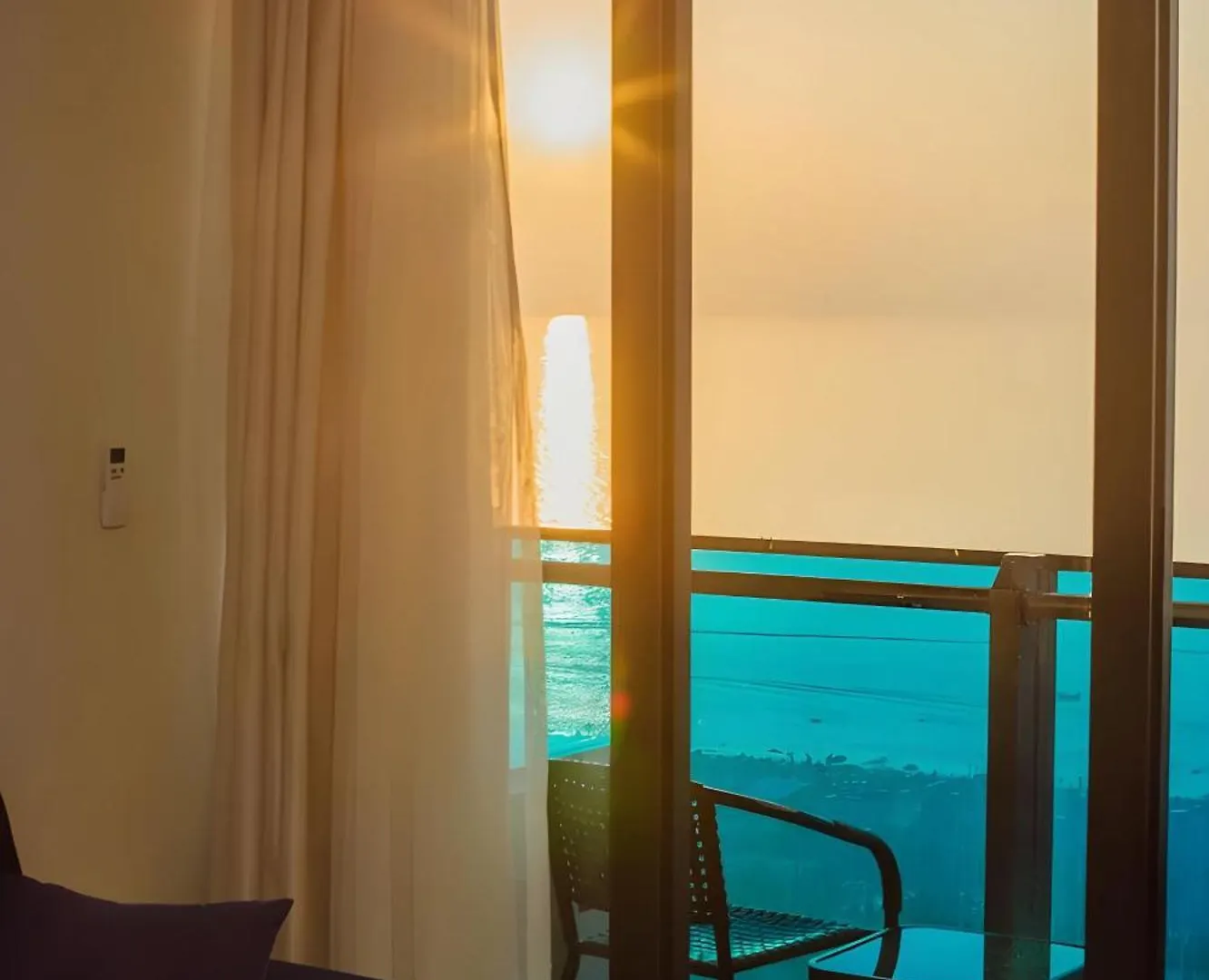 Апарт отель Batumi Orbi City Sea View