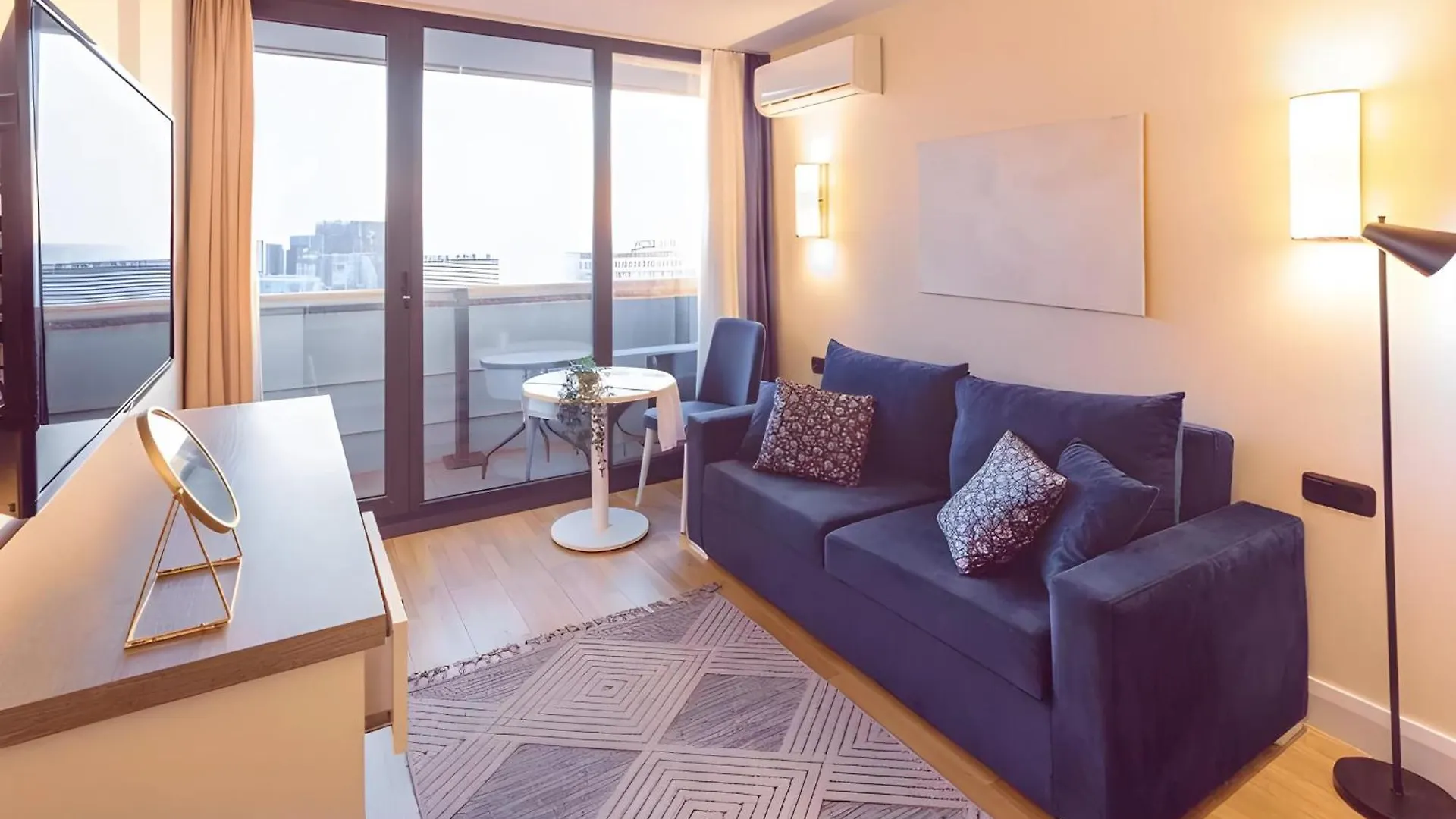 Апарт отель Batumi Orbi City Sea View