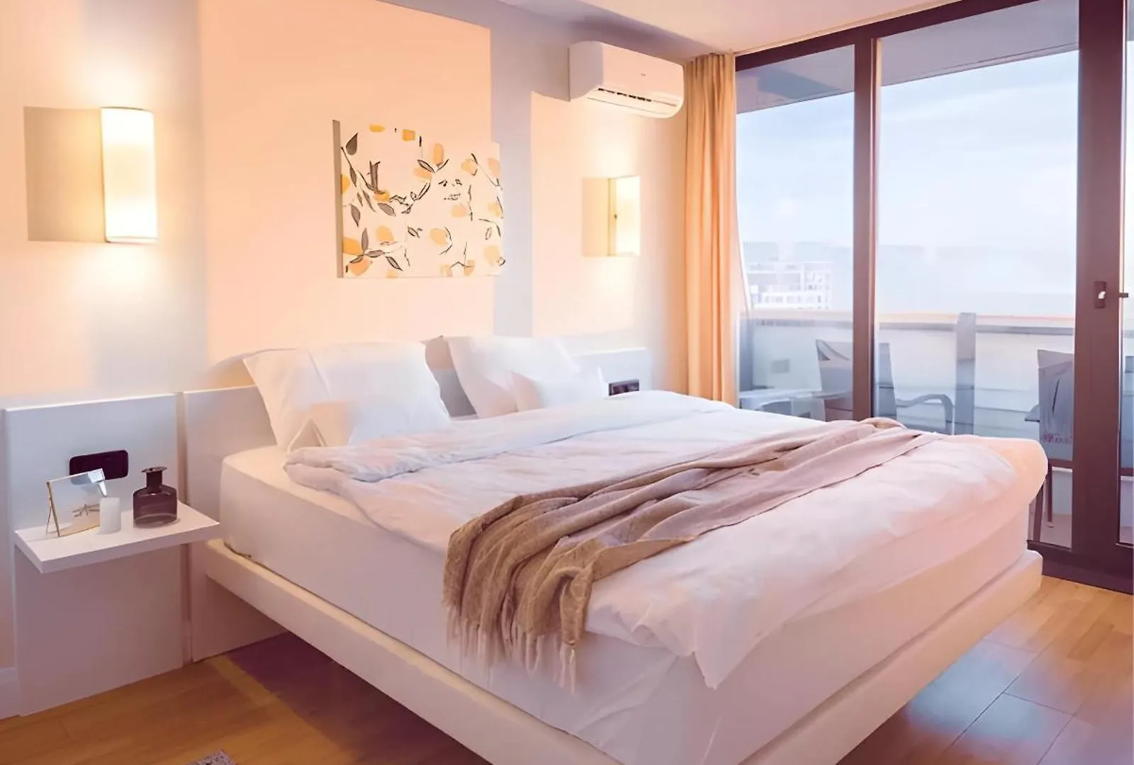 Апарт отель Batumi Orbi City Sea View Апартаменты