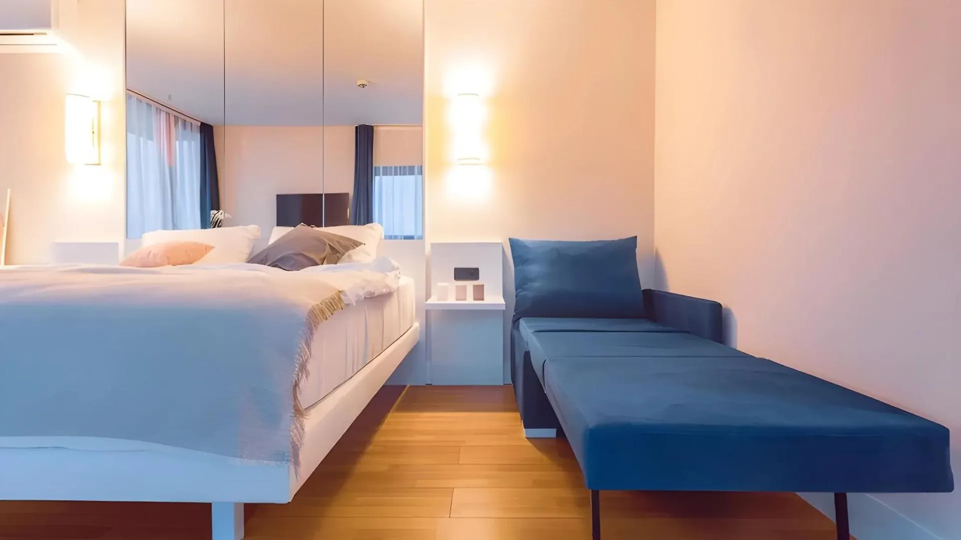 Апарт отель Batumi Orbi City Sea View Апартаменты